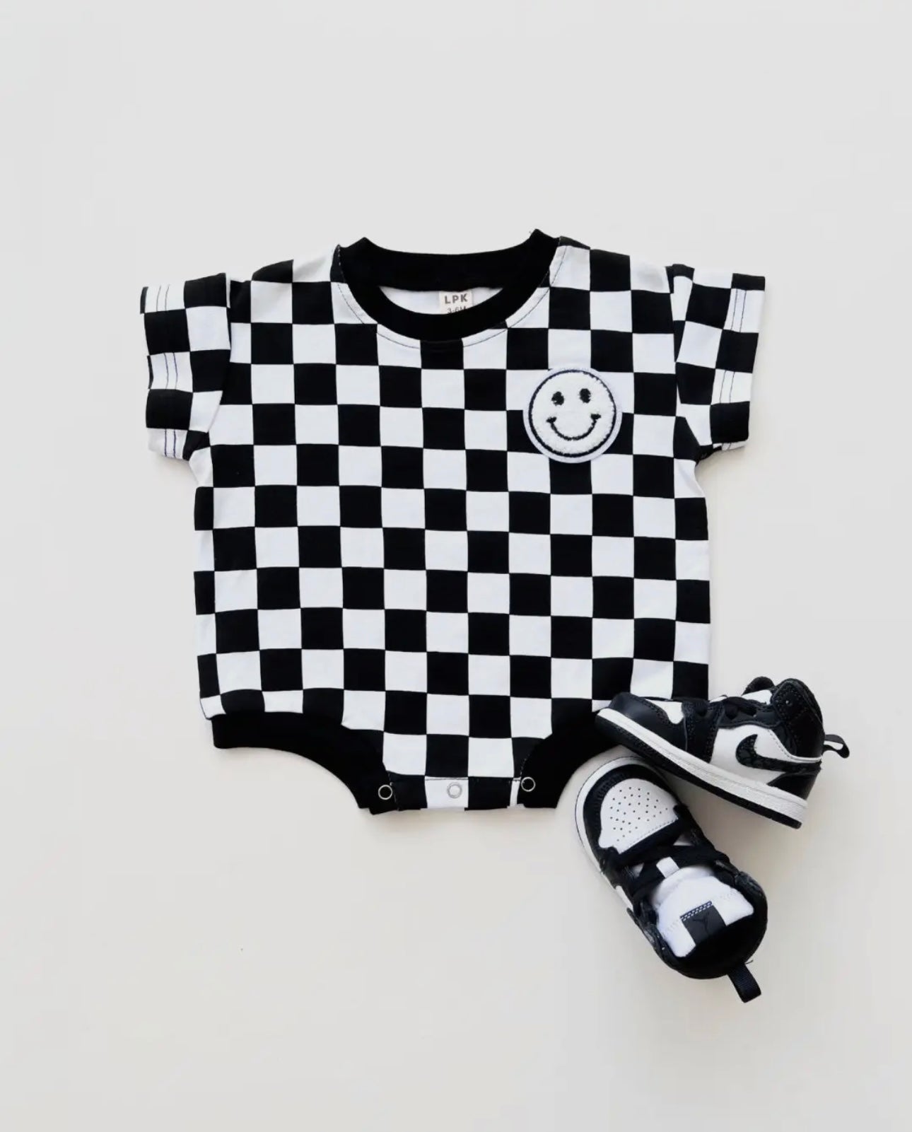 Short Sleeve Bubble Romper Checkered Smiley Black