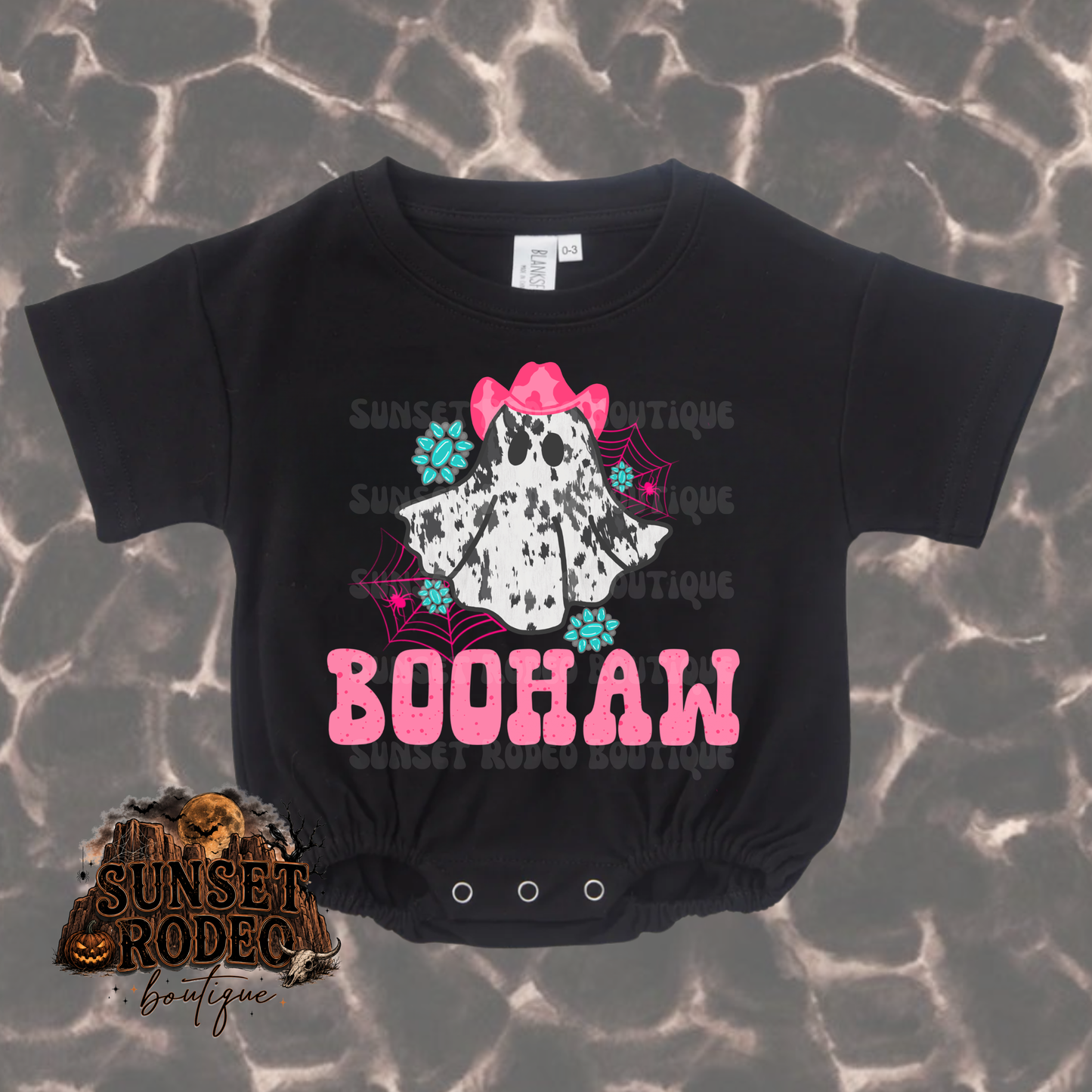 BooHaw black t-shirt bubble